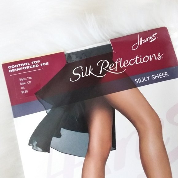 Silky Reflections Jet Black Control Top Hosiery - Picture 5 of 6